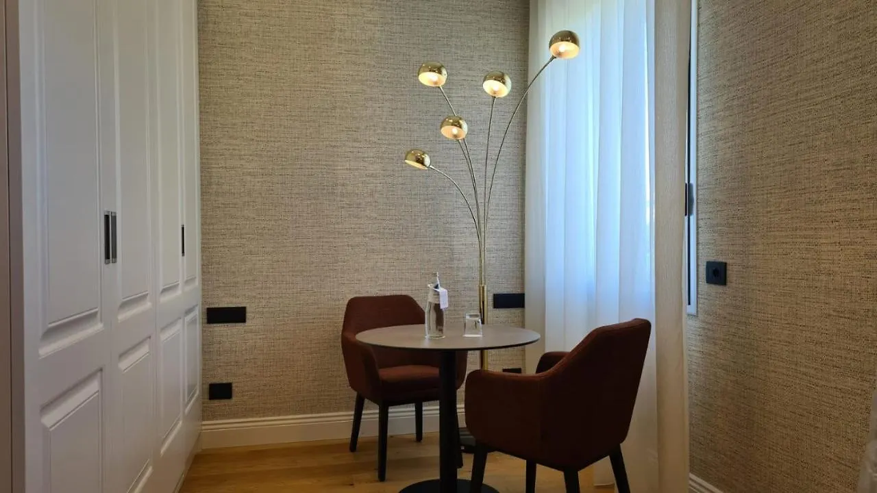 Jolly Charme Suite Messina Italien